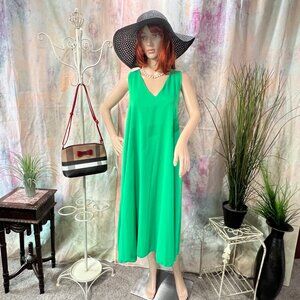 📌New Collection Italy Timeless Pure Green Work-to-Weekend Ready Dress